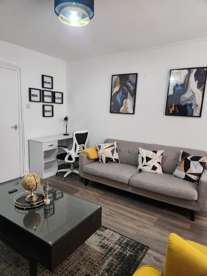 Your Home From Home London Bagian luar foto